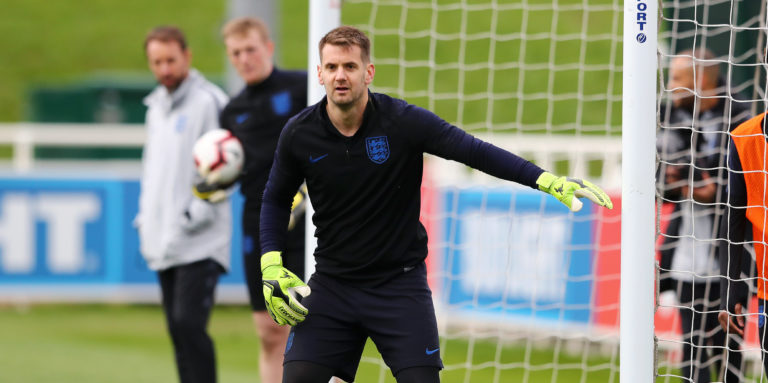 Liverpool considering move for Villa target Heaton