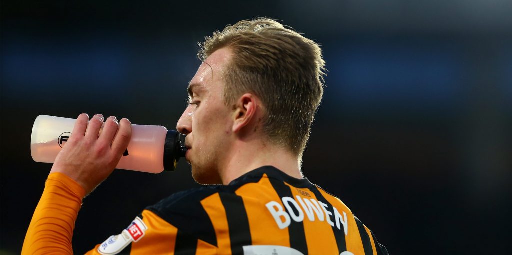Jarrod Bowen fuels Villa transfer speculation on social media