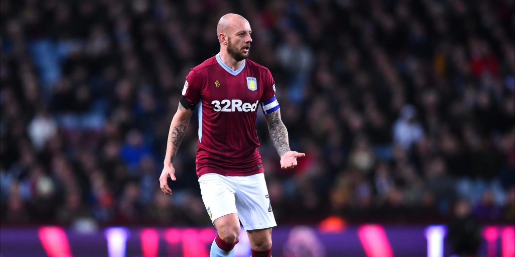 Alan Hutton blasts former Villa sporting director Jesús García Pitarch