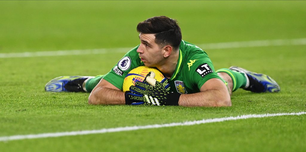 Garth Crooks implores Emi Martinez to join ‘top-four club’