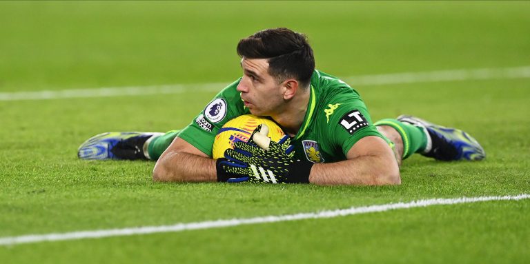 Garth Crooks implores Emi Martinez to join ‘top-four club’