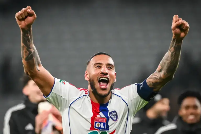 Unai Emery targets ‘elite’ midfield upgrade as Aston Villa enter Tolisso transfer race
