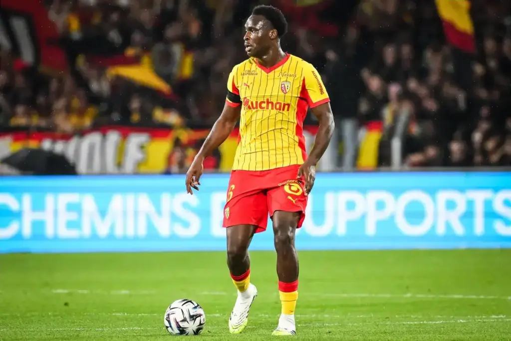 Brilliant performances, a Varane comparison and Villa already moving: who is Samson Baidoo?
