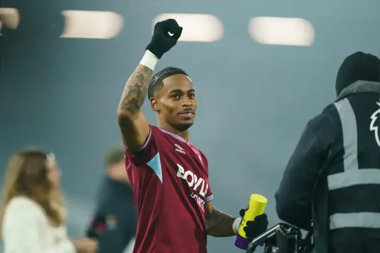 Report: Aston Villa joins the chase for Crysencio Summerville