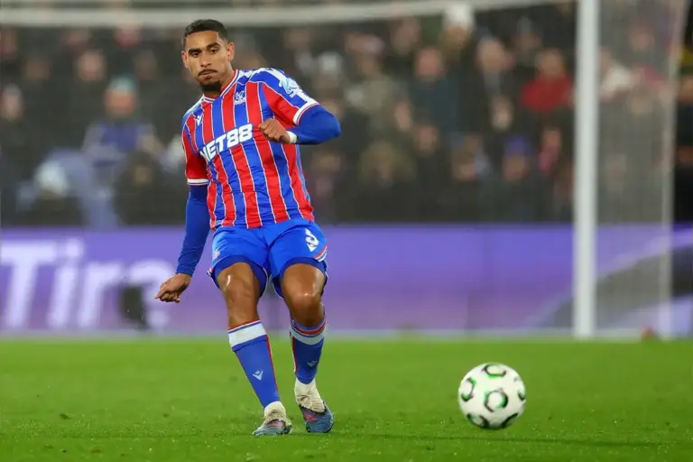Report: Aston Villa face four-way battle for Crystal Palace defensive star