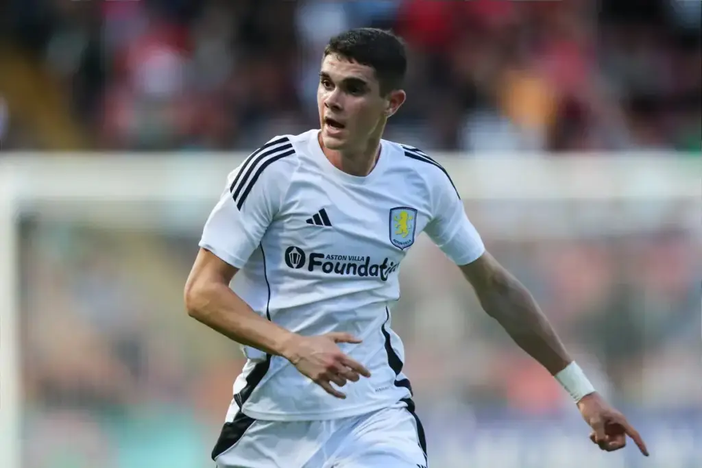 Matty Cash in Aston Villa training amid role change speculation