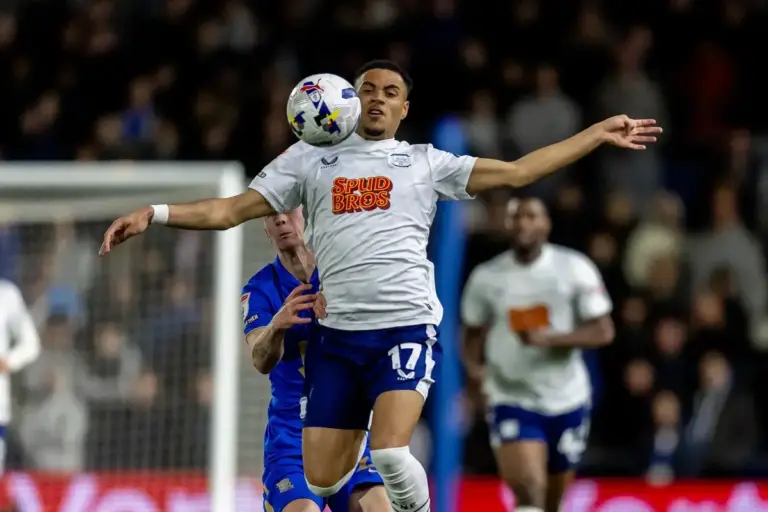 Lewis Dobbin in demand after Preston loan as Heckingbottom issues telling verdict