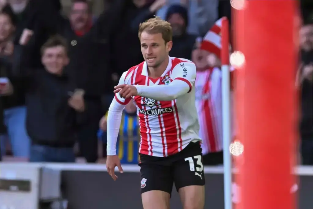 Aston Villa one of five clubs interested in Southampton attacker Léo Scienza
