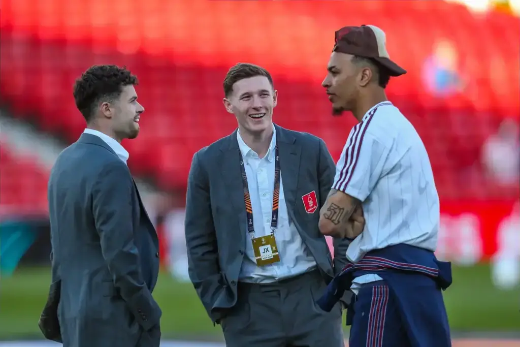 Villa fans divided over Morgan Rogers cheeky jibe to Elliot Anderson