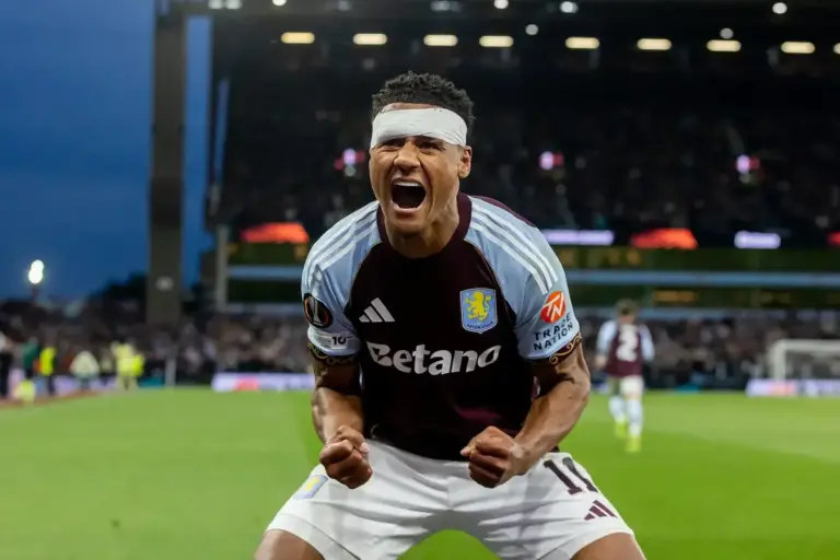 Aston Villa 1-0 Nottingham Forest — half-time player ratings and tactical breakdown