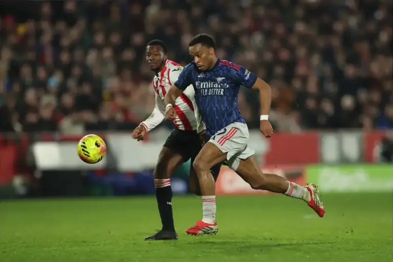 Aston Villa hold talks for a £52m sale of “most exciting footballer in England”
