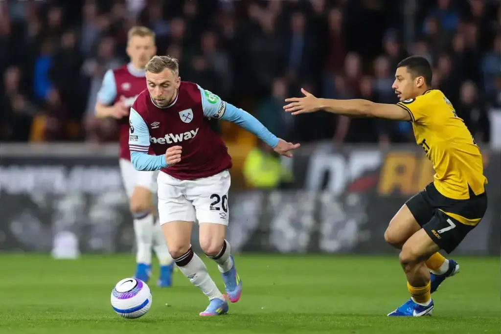Aston Villa News Jarrod Bowen Race Intensifies Plus Today’s News Round Up