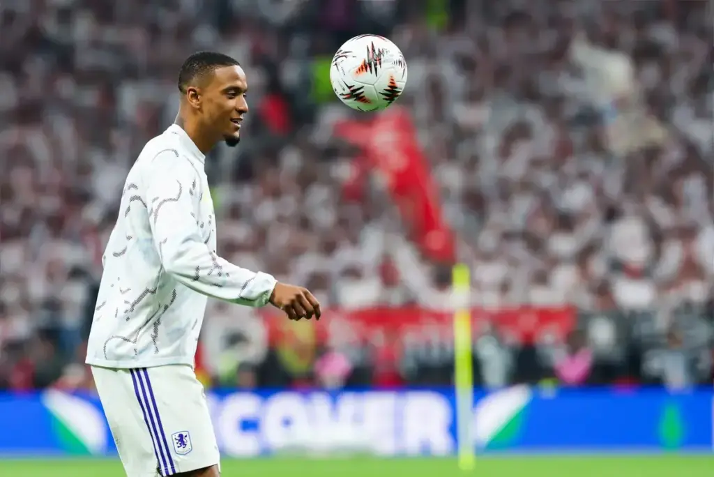 Dean Smith labels Ezri Konsa a “Rolls-Royce” amid iconic Paul McGrath comparisons