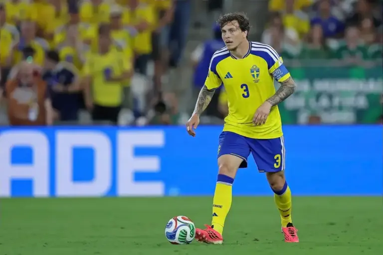 Lindelöf captains Sweden to 5-1 thrashing of Tunisia and Emery will love what he saw on the ball