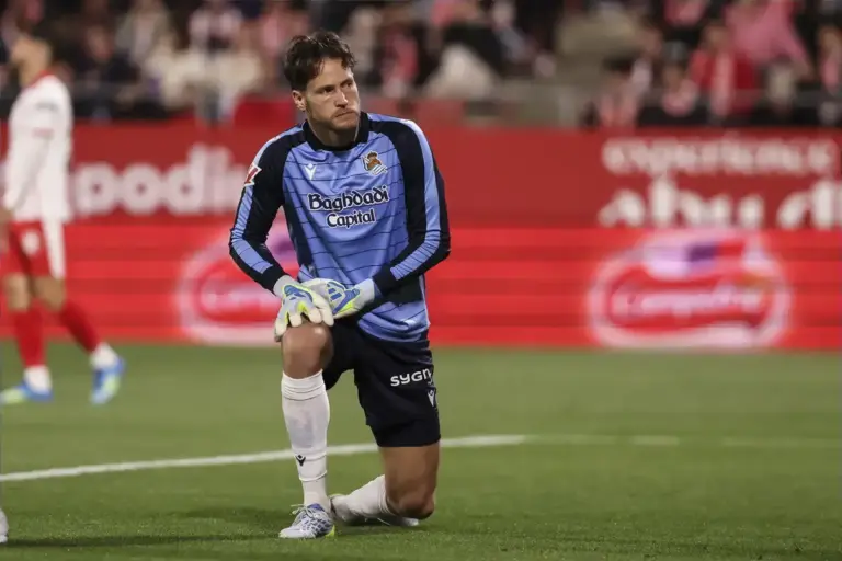Bargain Emi Martínez replacement added to Aston Villa shortlist