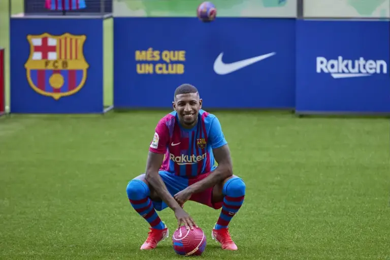 Aston Villa Transfer News: Emerson Royal Bid Rejected by Flamengo