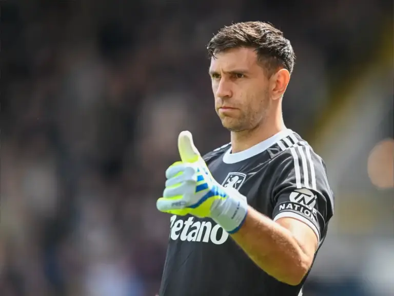 Aston Villa Transfer Plan Grows As Emi Martinez Question Shapes Summer