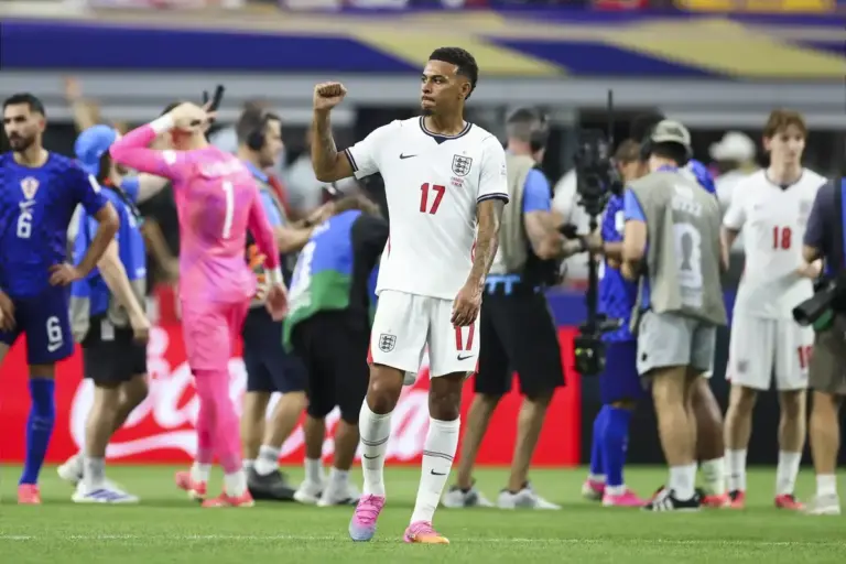 Aston Villa’s Rogers gets World Cup minutes as England win in Dallas