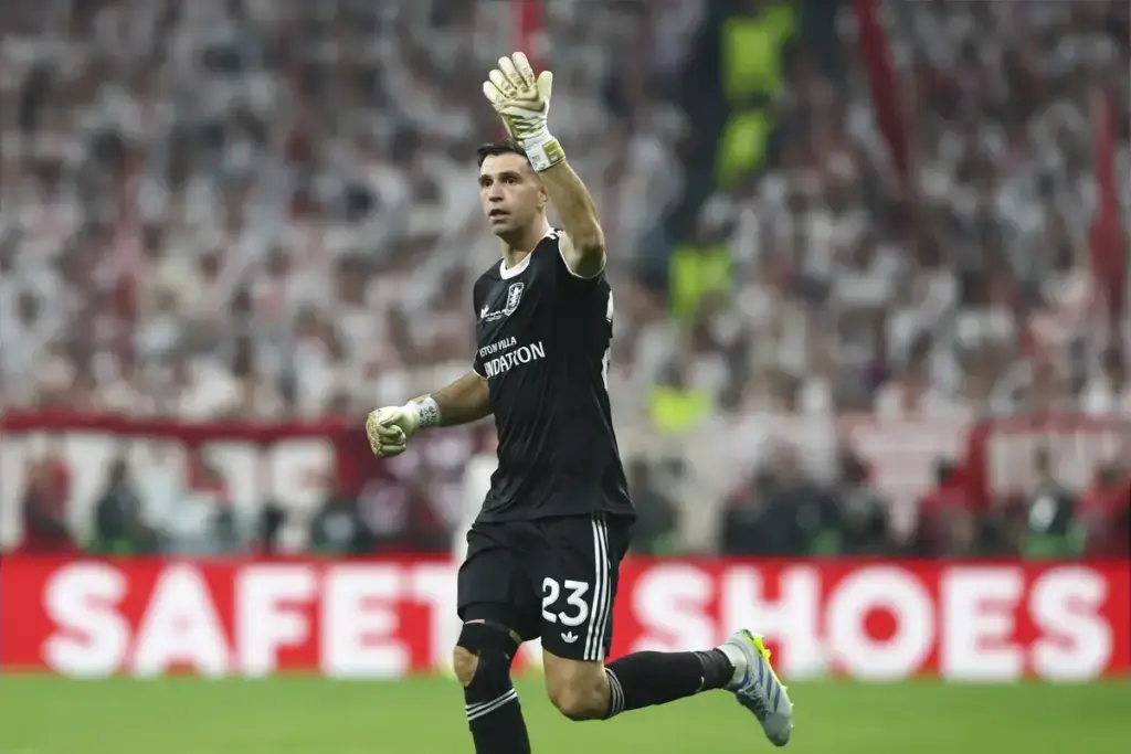 Juventus still consider Emi Martinez move, but his own words make Villa exit very difficult to imagine