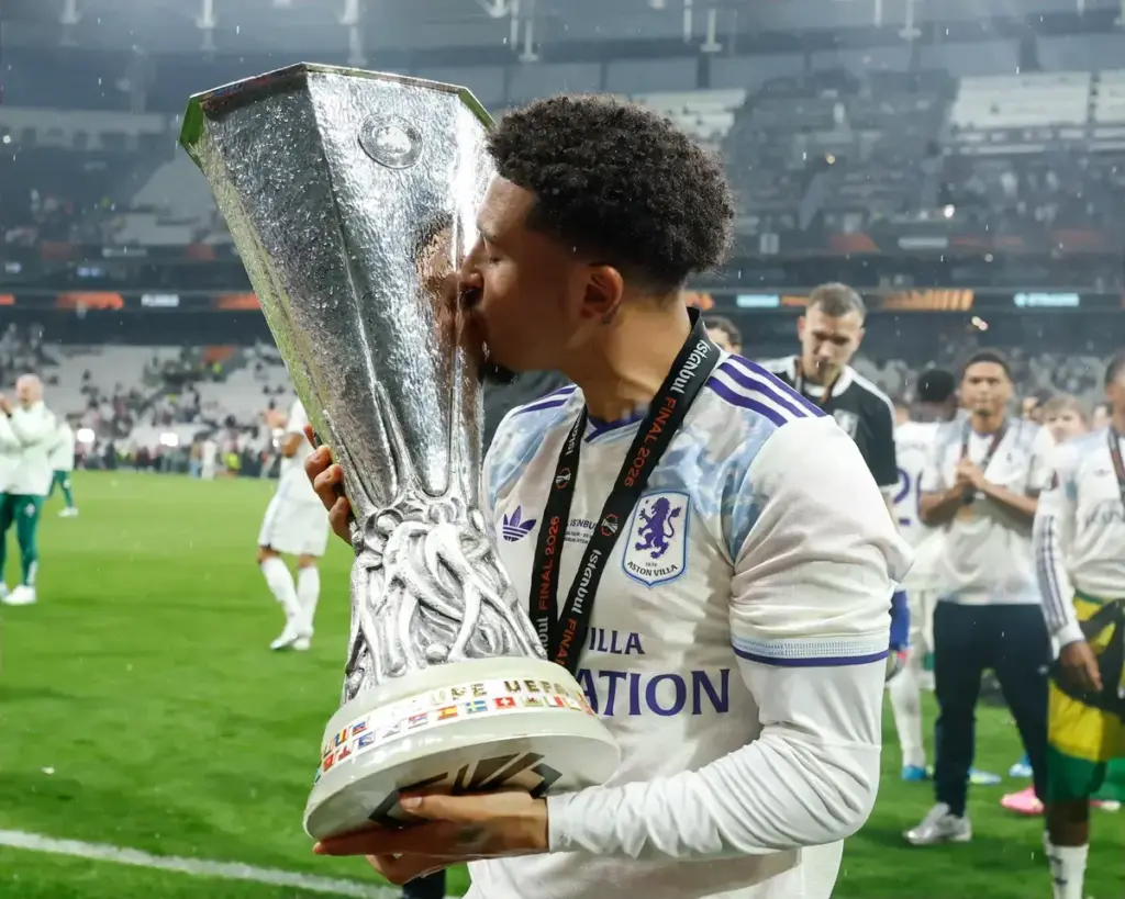Jadon Sancho leaves Manchester United on free transfer after Aston Villa loan spell