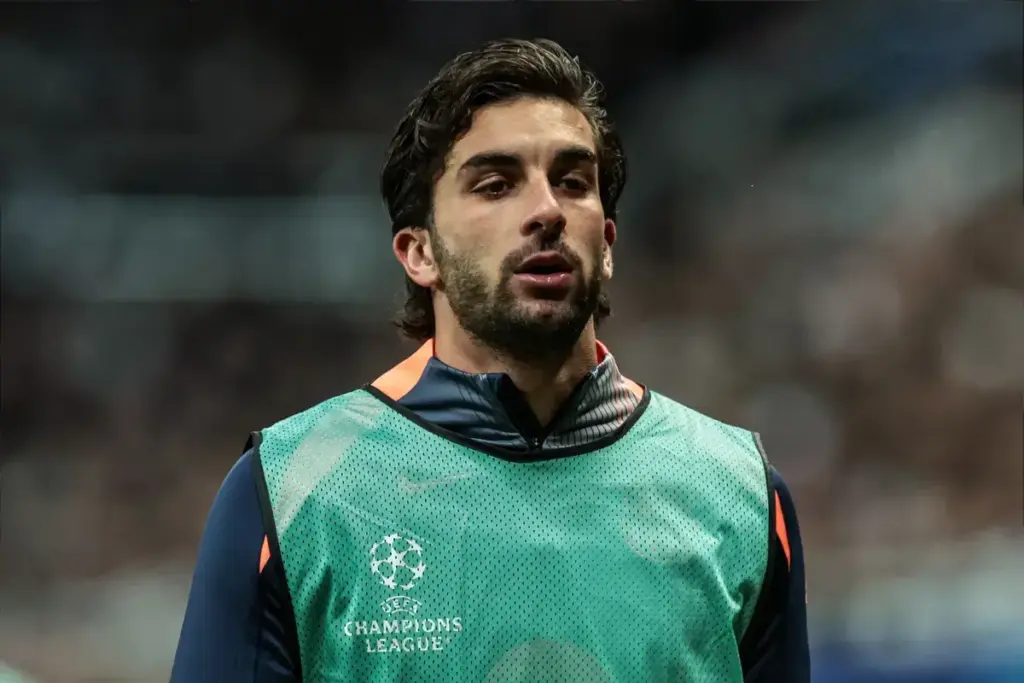 Ferran Torres Warning Gives Aston Villa Transfer Call A Colder Edge