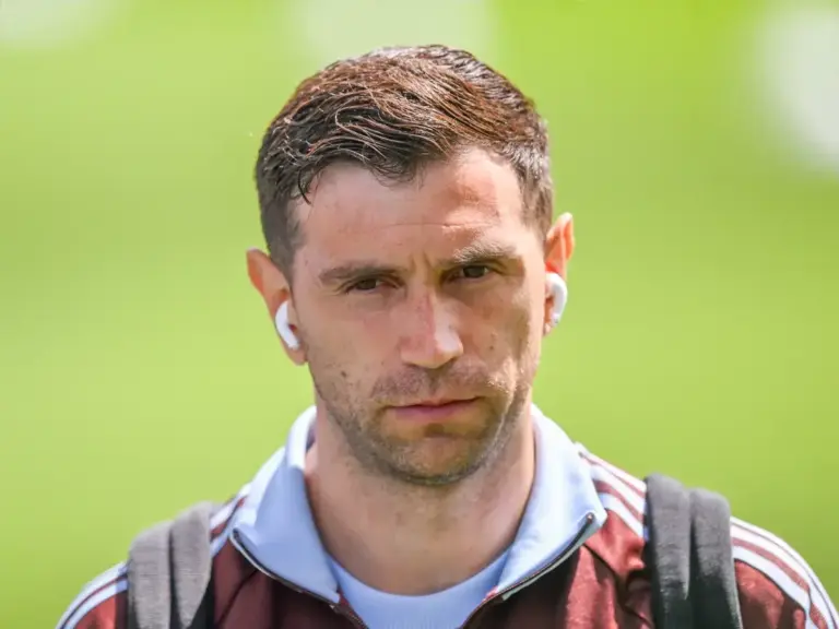 Juventus Contact Emiliano Martinez Camp Over Aston Villa Transfer