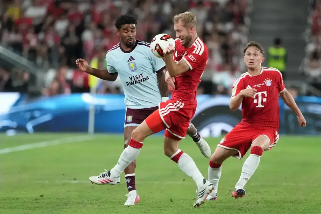 Unai Emery watches on as Aston Villa are beaten by Bayern Munich in Hong Kong