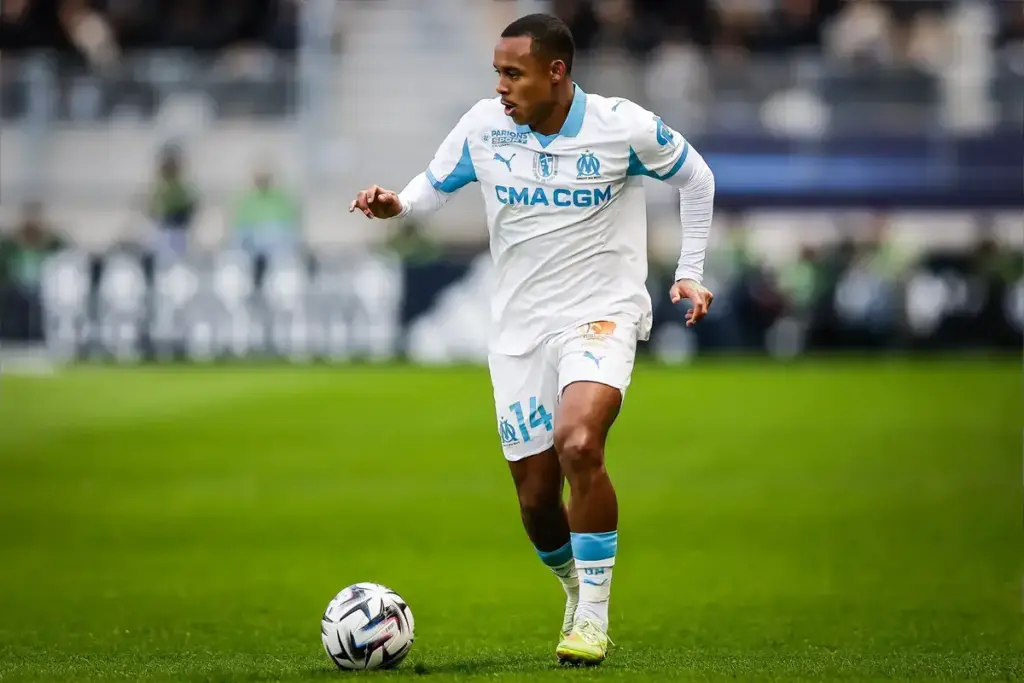 Aston Villa make enquiry for €35m Champions League winger