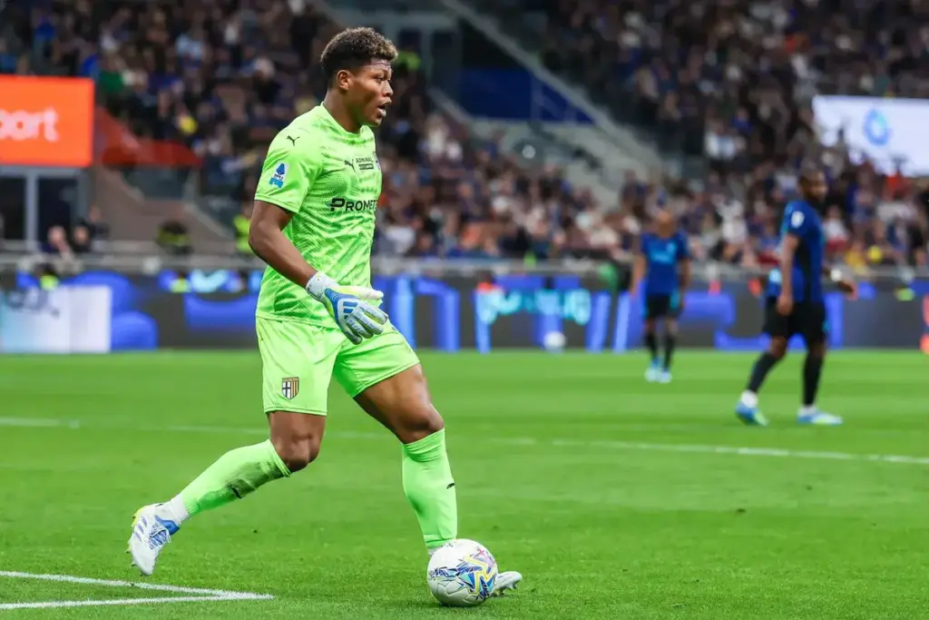 Aston Villa launch €35m Zion Suzuki hijack as Romano confirms talks