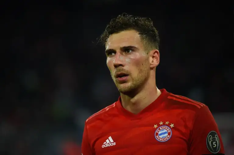 Leon Goretzka Returns to Aston Villa to Continue Injury Rehabilitation