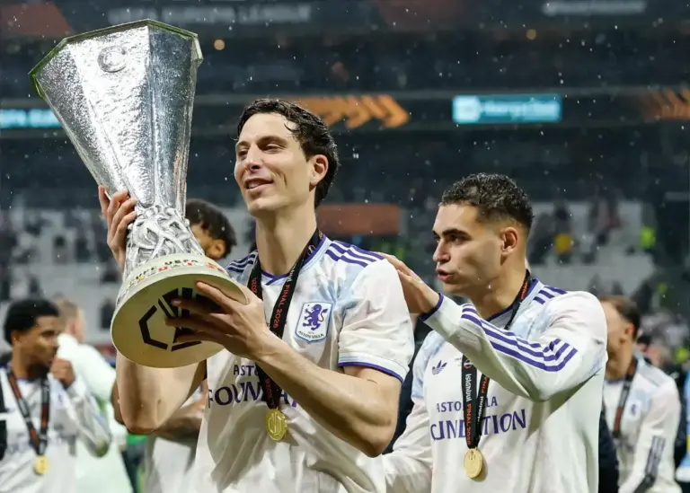 Pau Torres injury leaves Unai Emery with major Aston Villa build-up problem