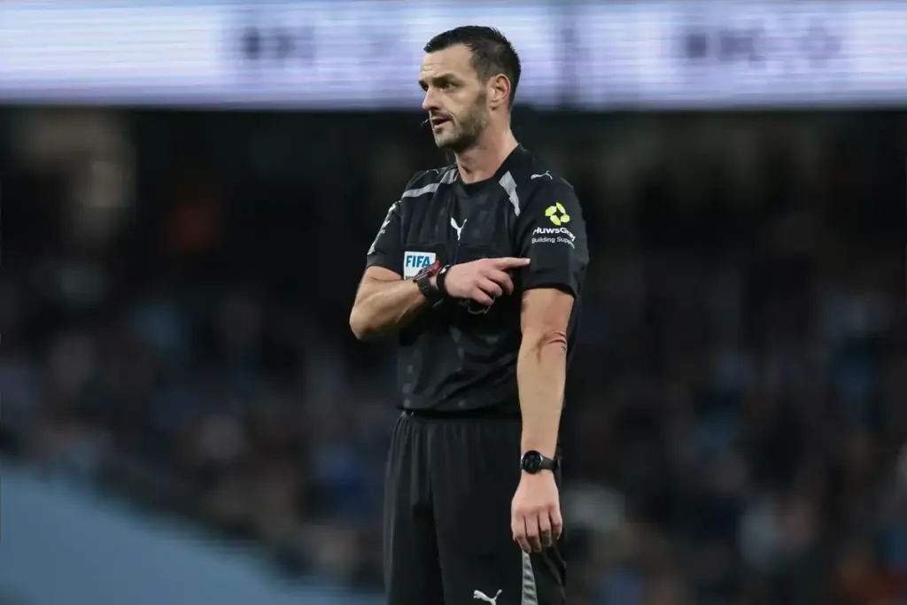 Aston Villa vs Nottingham Forest referee and VAR confirmed