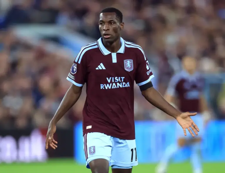 Tottenham’s goalless league start gives Aston Villa an opening