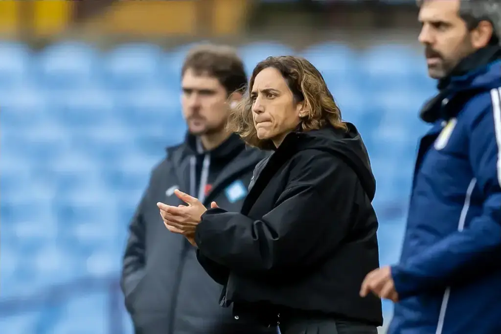 ‘We need the fans dreaming with us’: Arroyo sets Aston Villa Women challenge