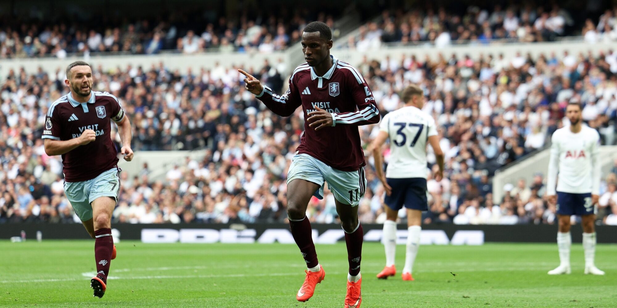 Aston Villa Player Ratings Vs Tottenham Manzambi Stars Read Aston Villa