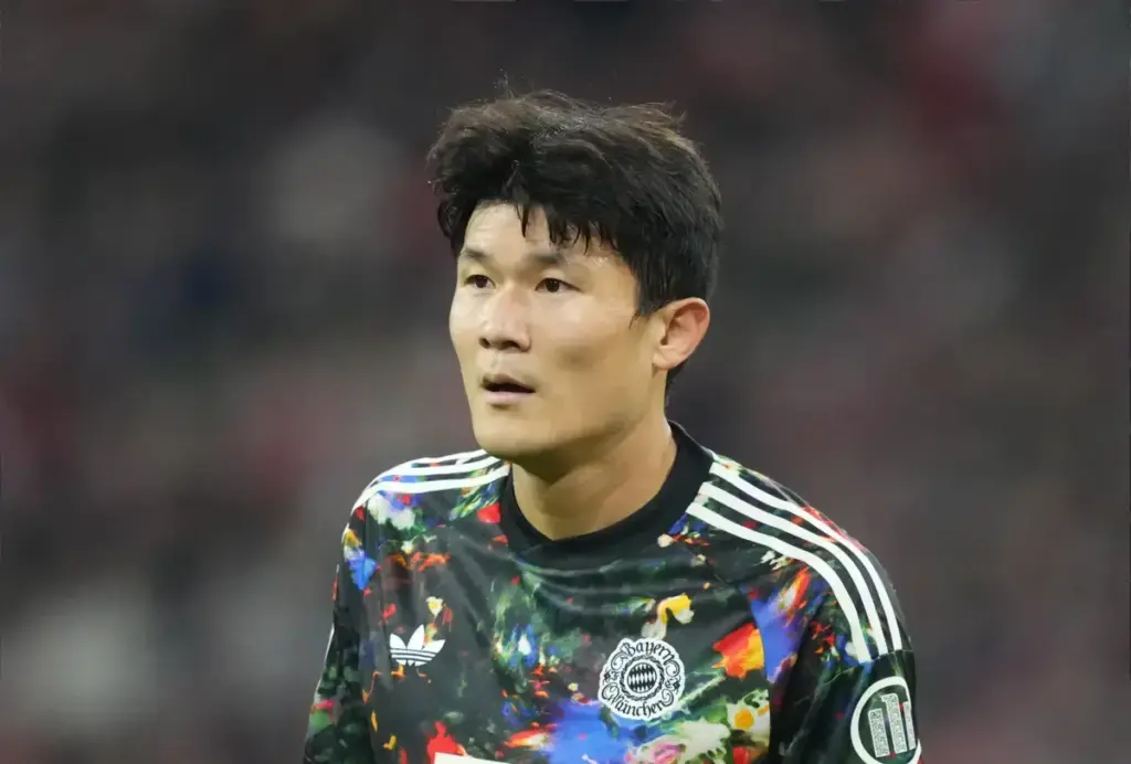 Kim Min-jae on Aston Villa transfer list for next summer, reports Falk