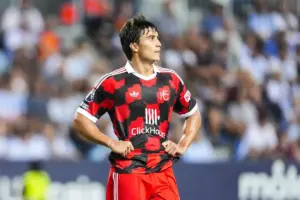 Aston Villa linked with Gonzalo García as €70m obstacle emerges