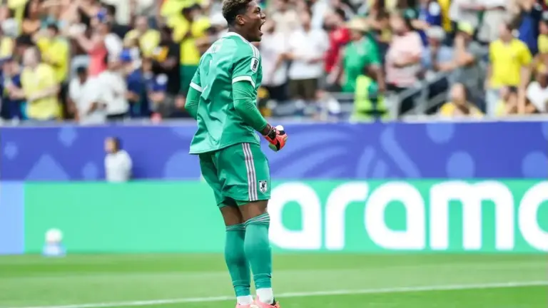 Aston Villa’s Zion Suzuki wins Kirin Cup as Japan beat New Zealand