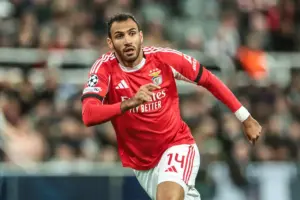 Aston Villa-linked Pavlidis eyes Premier League move, but Benfica hold the key
