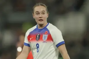 Aston Villa’s Lucia Kendall delivers late double as Sørensen’s bench call sinks Newcastle